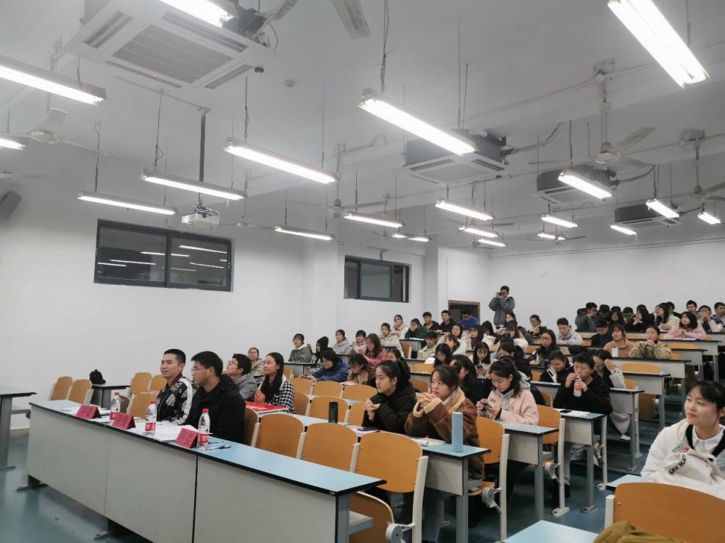 猫都论坛
成功举办2019年度“创业沙龙”项目路演活动